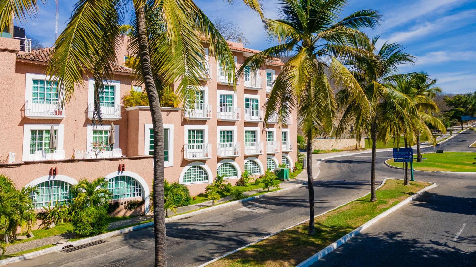 Hotel Castillo Huatulco & Beach Club Санта-Крус-Хуатулко Экстерьер фото
